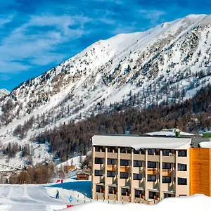 Sowell Residences New Chastillon 4* Isola 2000